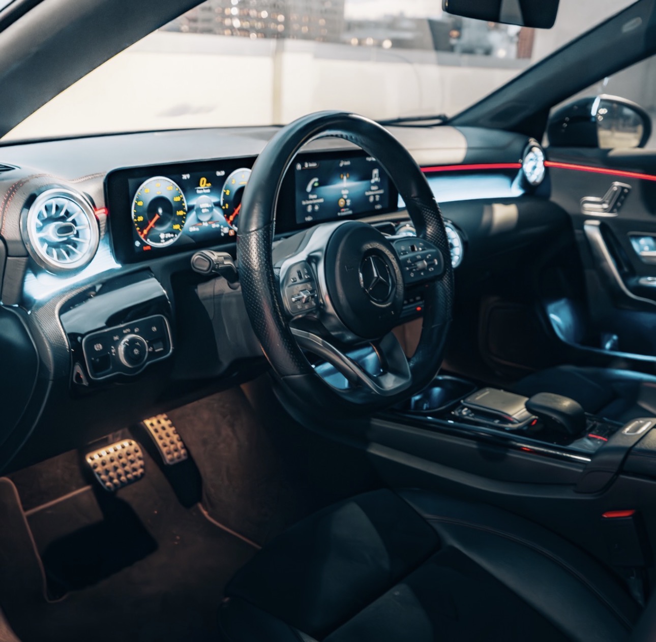 Mercedes-Benz CLA 250 3